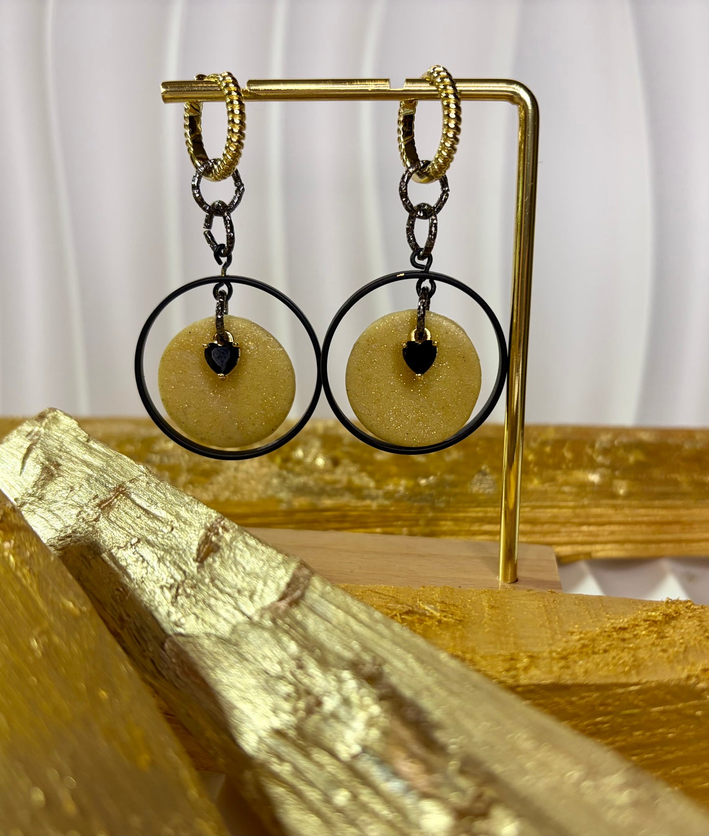 Øredobber «Sort magi»